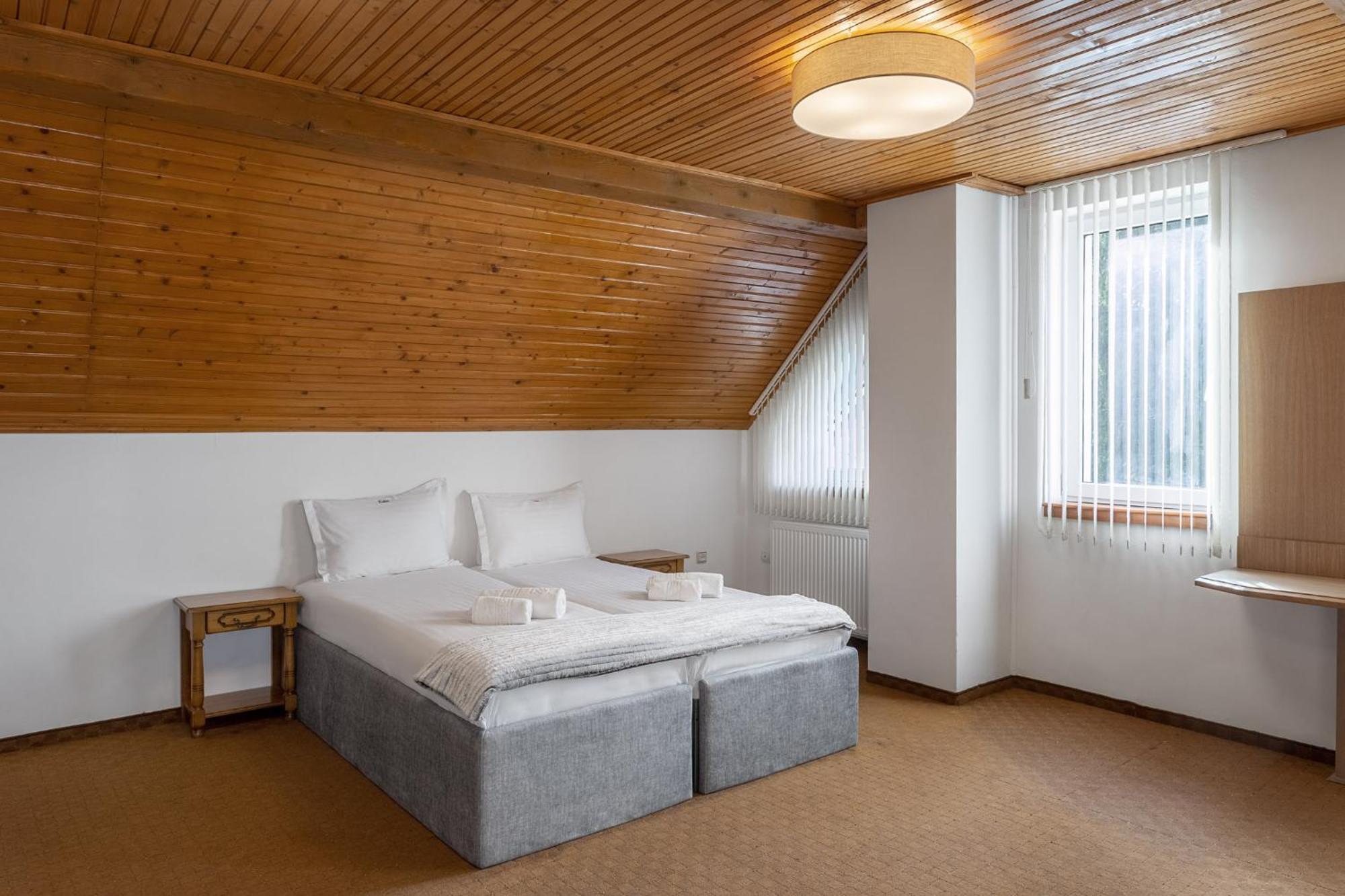 Genesis By Eden Hotel Predeal Exterior foto